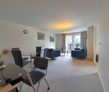 2 bedroom apartment to rent - Photo 2