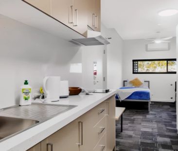 Studio Superior - Photo 1