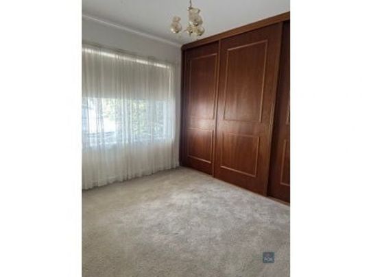 Comfort and Convenience is Walkerville - Photo 1