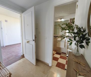 Ground Floor Apartment in Estepona - Photo 3