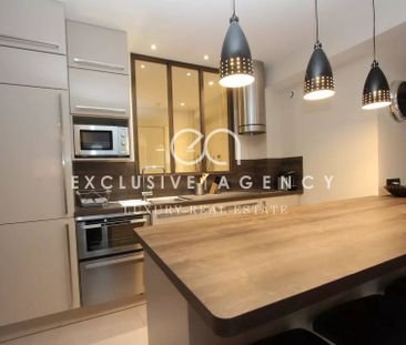 CANNES CENTRE LOCATION MEUBLÉE À L’ANNÉE 3 PIÈCES 60M² TERRASSE DE ... - Photo 2