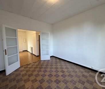 Location Appartement 3 pièces 74m² LA VALENTINE 11ème - Photo 6