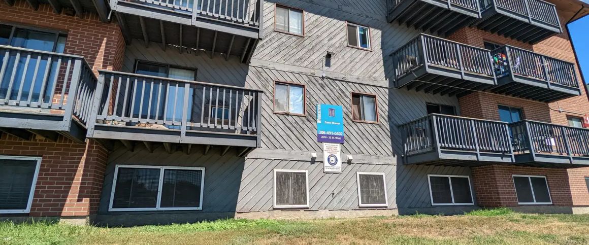Sano Manor Apartments — 2 bedroom - Photo 1