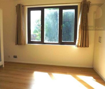 Fleming Walk Pasteur Close, Colindale, NW9 - Photo 6