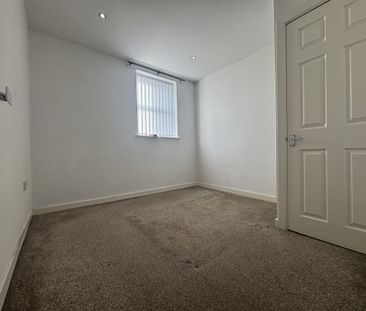 Grassendale Court, Liverpool - Photo 1