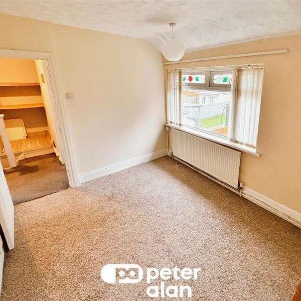 Ty Isaf Park Crescent, Risca, Newport, NP11 - Photo 1