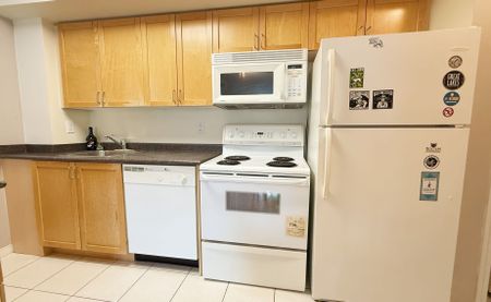 For Lease - 30 Harrison Garden Boulevard Unit# 1212, Toronto, Ontario - Photo 4