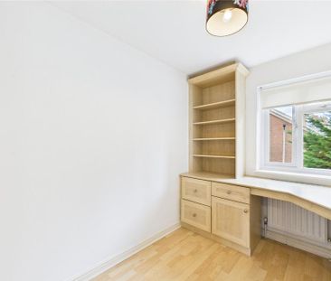 4 bedroom detached house to rent - Photo 5