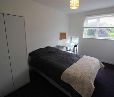 Harlaxton Walk, Nottingham, NG3 - Photo 3