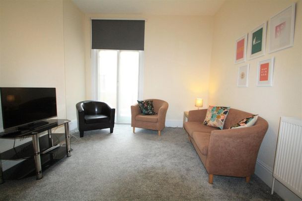 Magdalen Road, Exeter - Photo 1