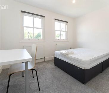 4 bedroom terraced house to rent - Photo 6