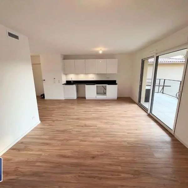 Appartement à louer 3 pièces 69.77m² - Photo 1