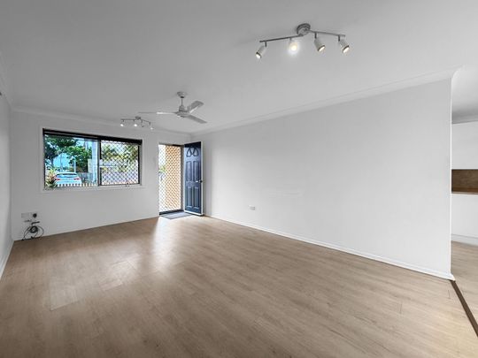 LOWSET 2 BEDROOM UNIT - Photo 1