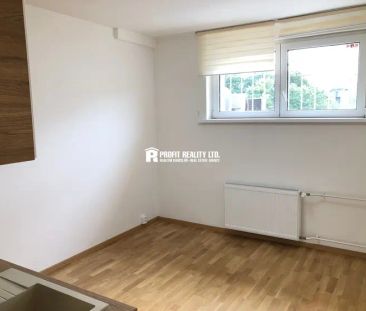 Střednědobý pronájem 1+kk, 20 m - Photo 6