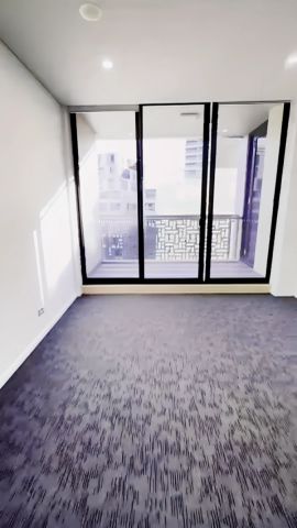 1 bed 1 bath - Photo 4