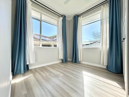 70 Woodbine Crescent, Ryde NSW 2112 - House For Rent | Domain - Photo 4