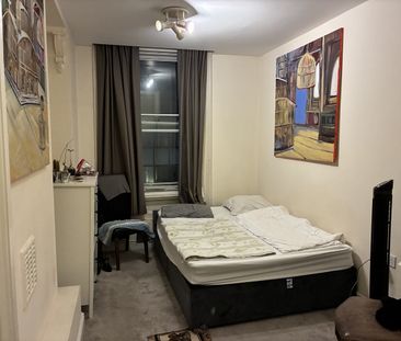 Room in a Shared Flat, Stafford Street, W1S - Photo 5