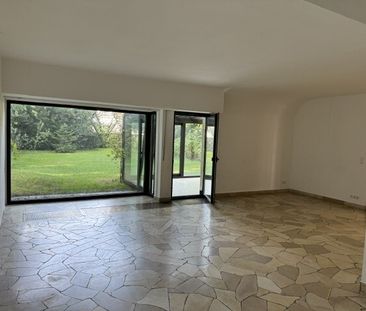 Schöner Wohnen in Rodenkirchen mit riesigem Garten! - Foto 4