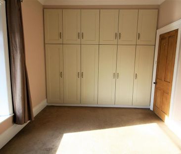 4 bedroom private hall to rent - Photo 5