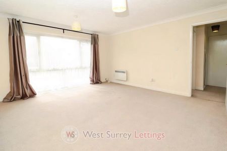 2 bedroom ground floor flat to rent - Photo 3
