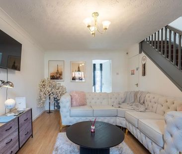 2 Bed Semi-Detached House, Greton Close, M13 - Photo 1