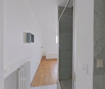 STUDIO A LOUER - PARIS 7EME ARRONDISSEMENT - 10.75 m - 577 € - Photo 3