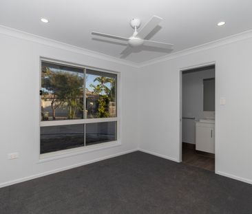 DUPLUX WITH SPACIOUS YARD - Photo 4
