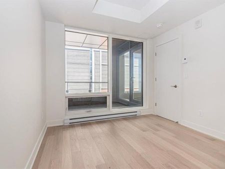 1288 Rue St Antoine O. - Photo 5