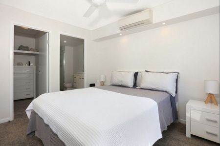 4/21 Middle Street, Labrador QLD 4215 - Apartment For Rent | Domain - Photo 2