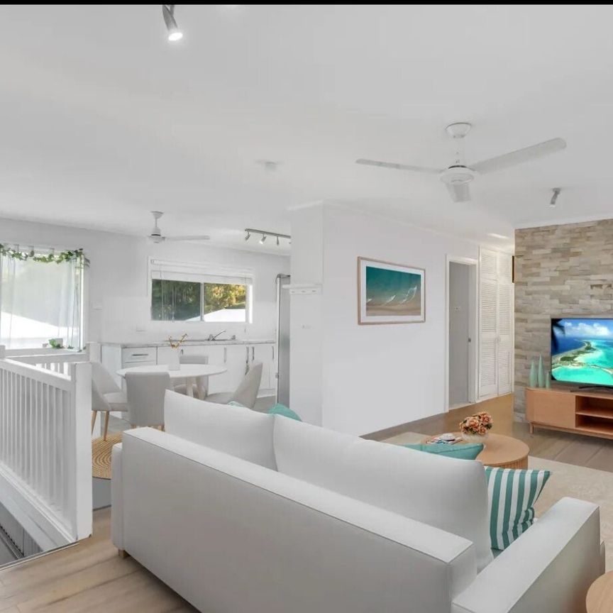 Smithfield - Photo 1