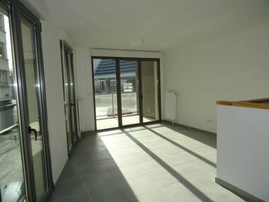 Location appartement T4 80.90m² à Reims (51100) - Photo 1