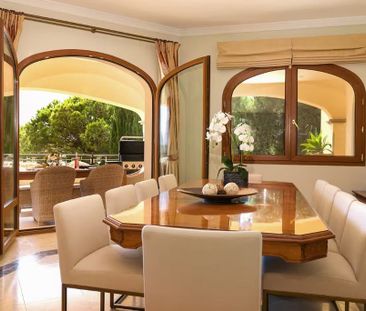 Luxury Villa for rent in Sotogrande, Spain - Photo 2