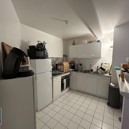 Location Appartement 2 pièces 50m² RONCHIN 59790 - Photo 4