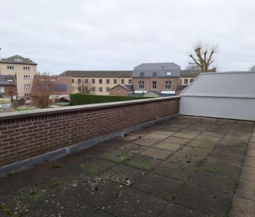 Ruim, verzorgd appartement met groot zonneterras - Foto 2