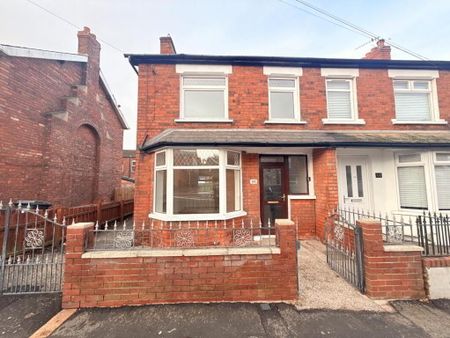 66 Connsbrook Avenue, Belfast, BT4 1JW - Photo 3