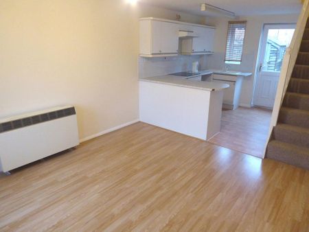 1 bedroom terraced house to rent - Photo 4