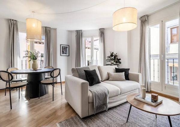 Calle del Espíritu Santo, Madrid, Community of Madrid 28004