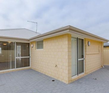 Modern Villa - Photo 1