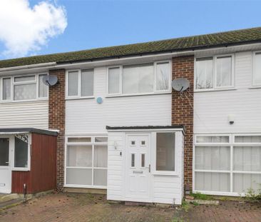 3 bedroom terraced house to rent - Photo 3