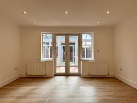 4 bedroom house to rent - Photo 2