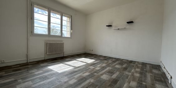 Location Appartement 2 pièces 38m² FOUCARMONT 76340 - Photo 3