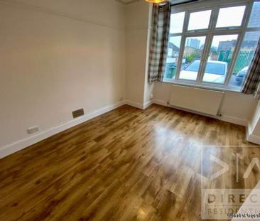 1 bedroom property to rent in Sutton - Photo 2