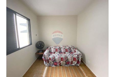 Annual Rent: Apartment with 3 bedrooms, 1 suite on Enseada beach - Photo 3