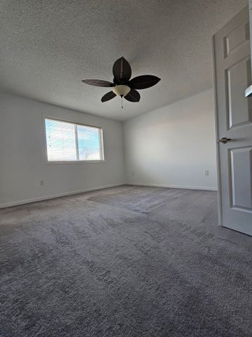 For Lease - 1064 Clark Boulevard, Milton, Ontario - Photo 3