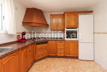 Casa o chalet de alquiler en Calle Londres, El Tossal - Bello Horizonte