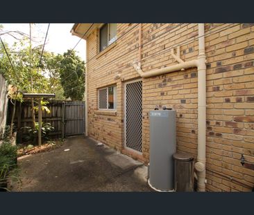 6/2 Tingi Avenue, Tanah Merah, Qld 4128 - Photo 3
