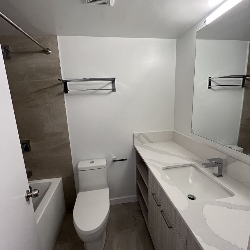 YORK HOUSE - Photo 1