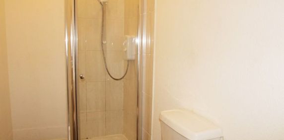 Studio Flat, The Drive, Hove - Photo 2