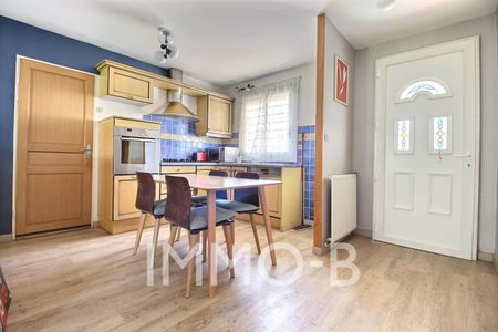 Location Maison 4 pièces 94m² RAMONVILLE ST AGNE 31520 - Photo 4