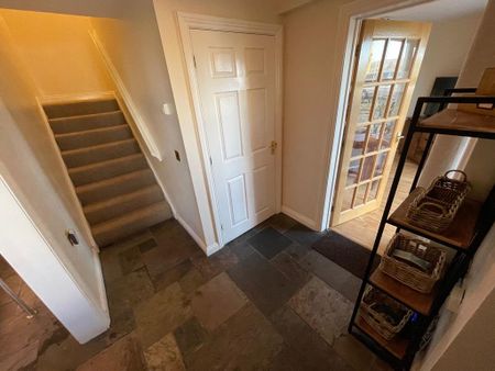 2 bedroom barn conversion to rent - Photo 3